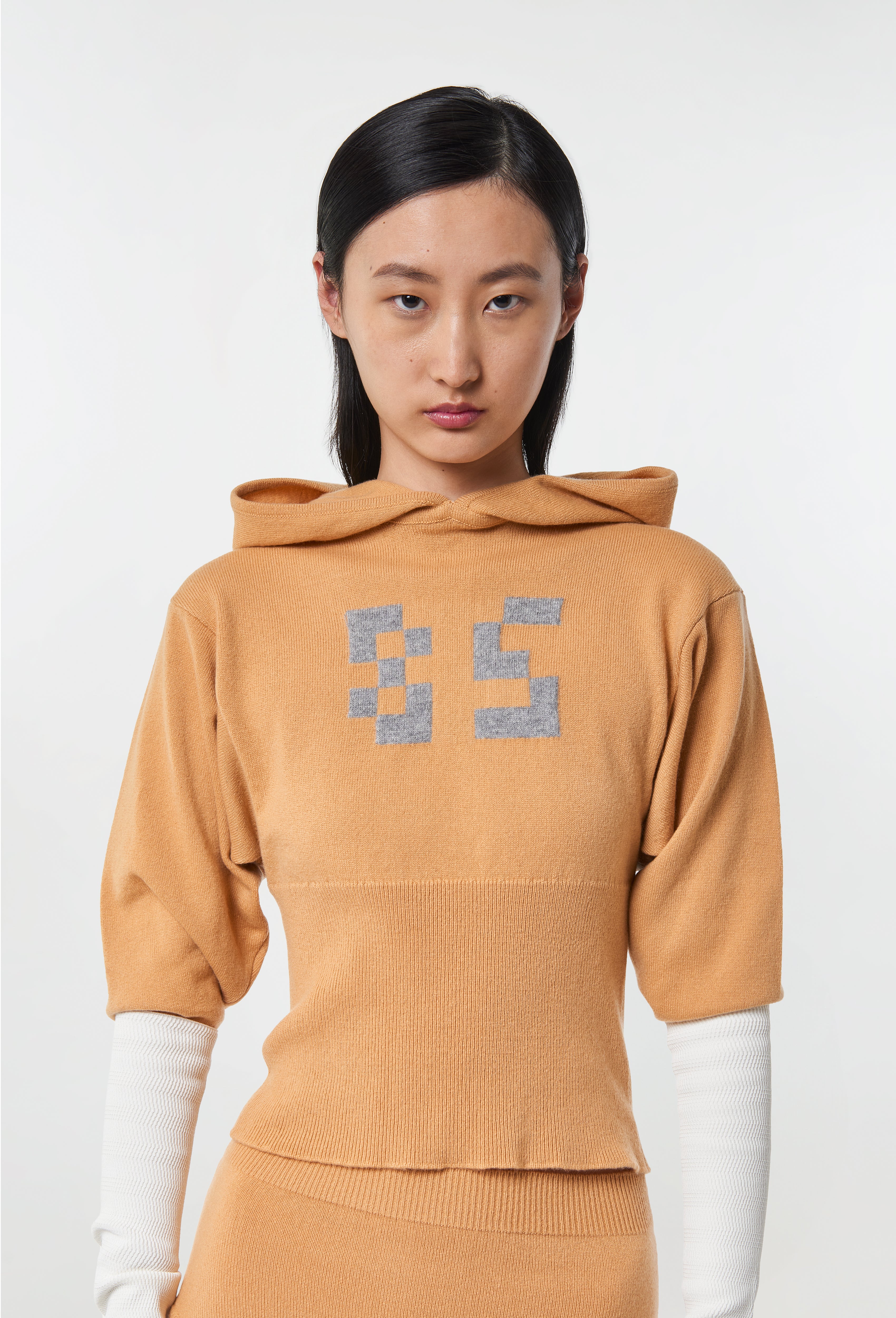 Knit 85 Hoodie Top in Camel