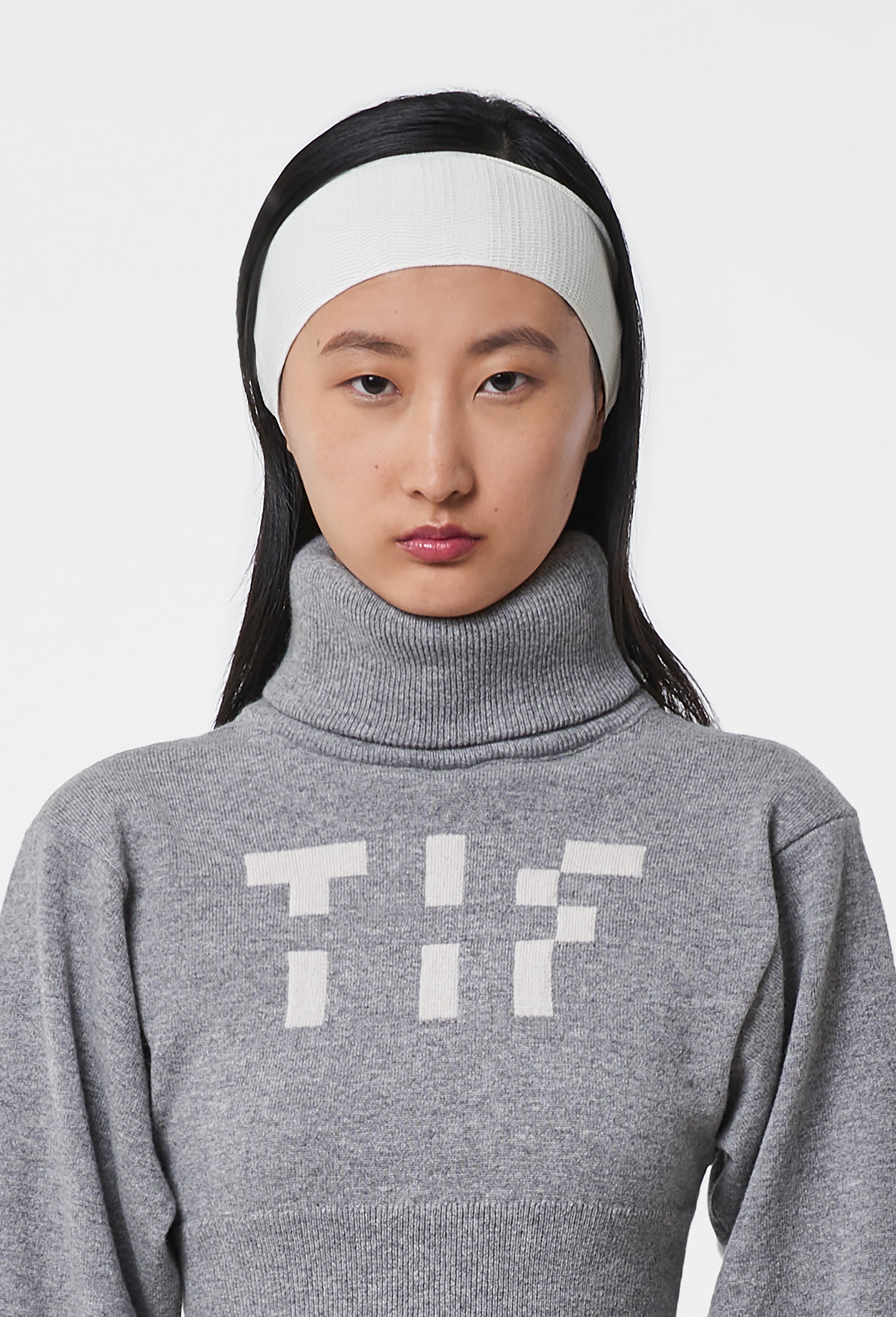 Geometric Rib-Knit Headband in White