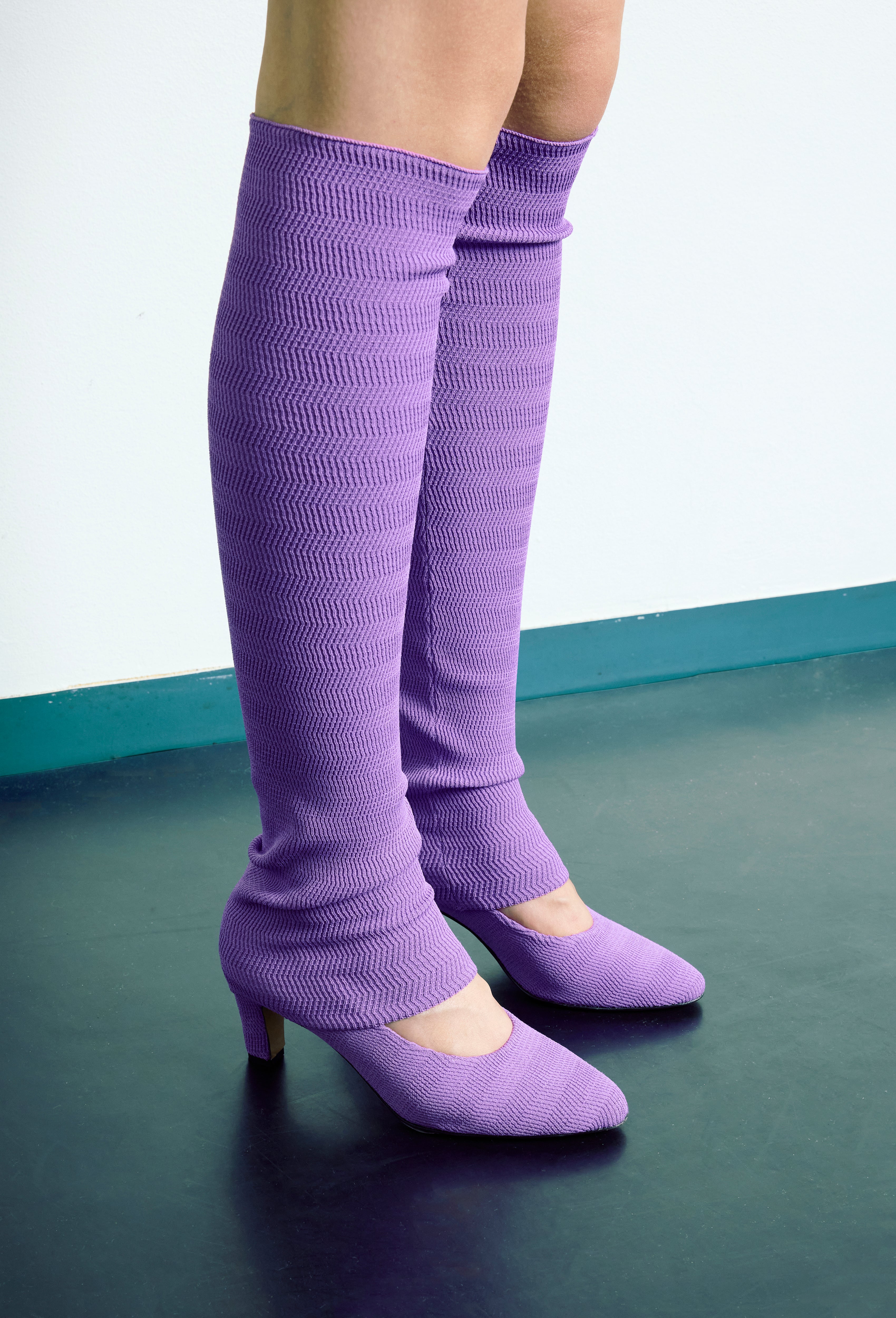 Geometric Rib-Knit Pumps in Violet