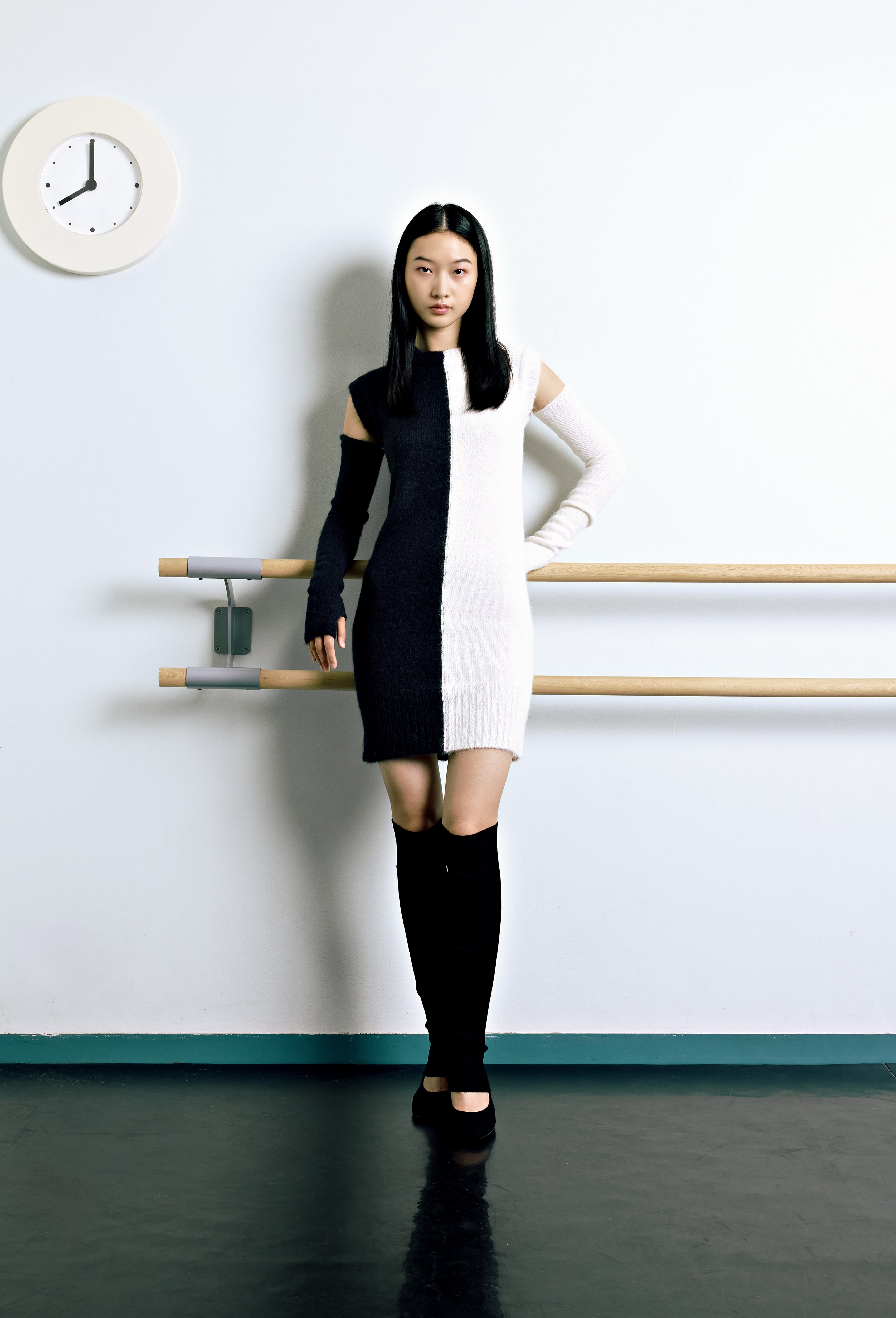 Knit Intarsia Alpaca Dress in Black and Calla white