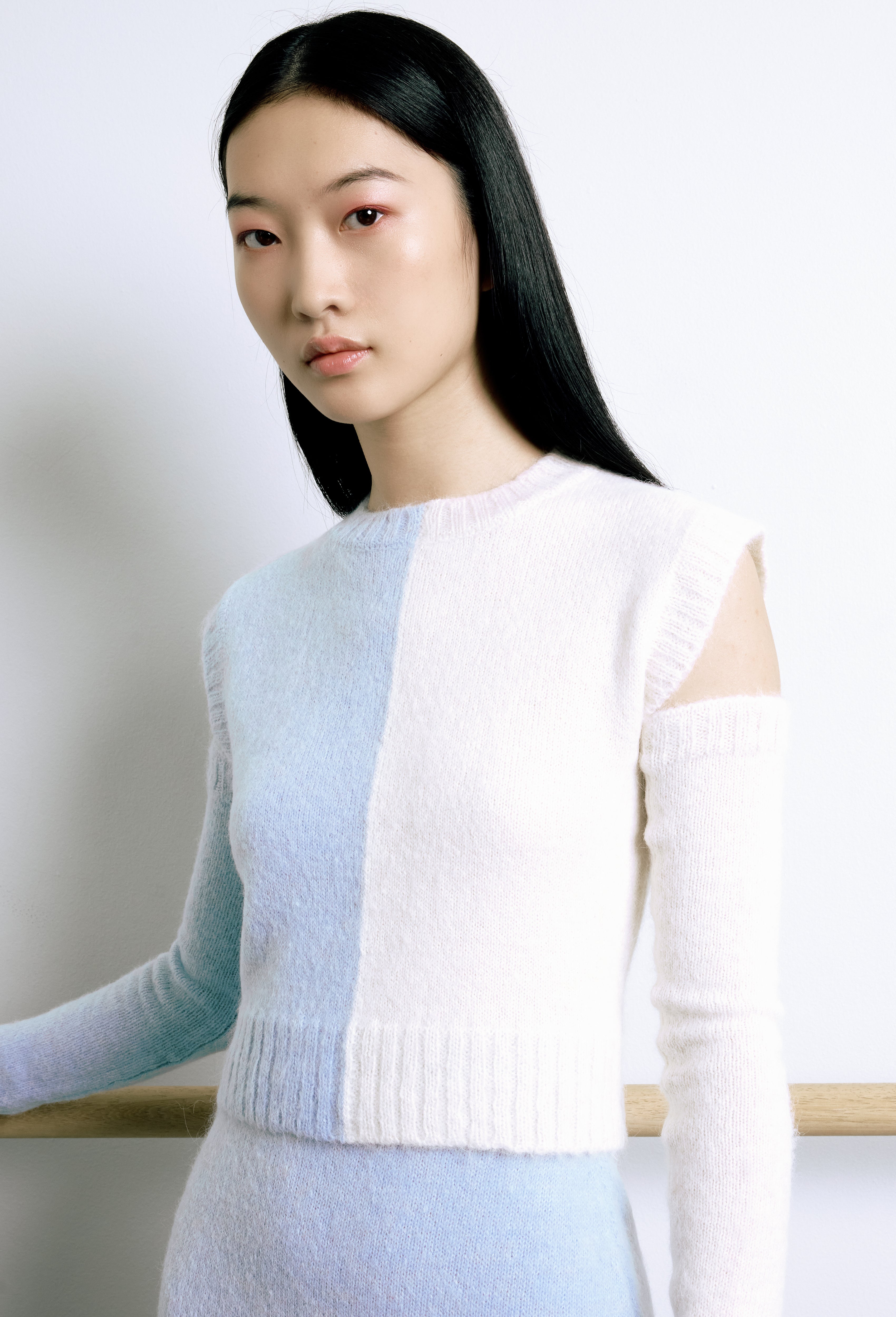 Knit Intarsia Alpaca Top in Tweedia blue and Calla white
