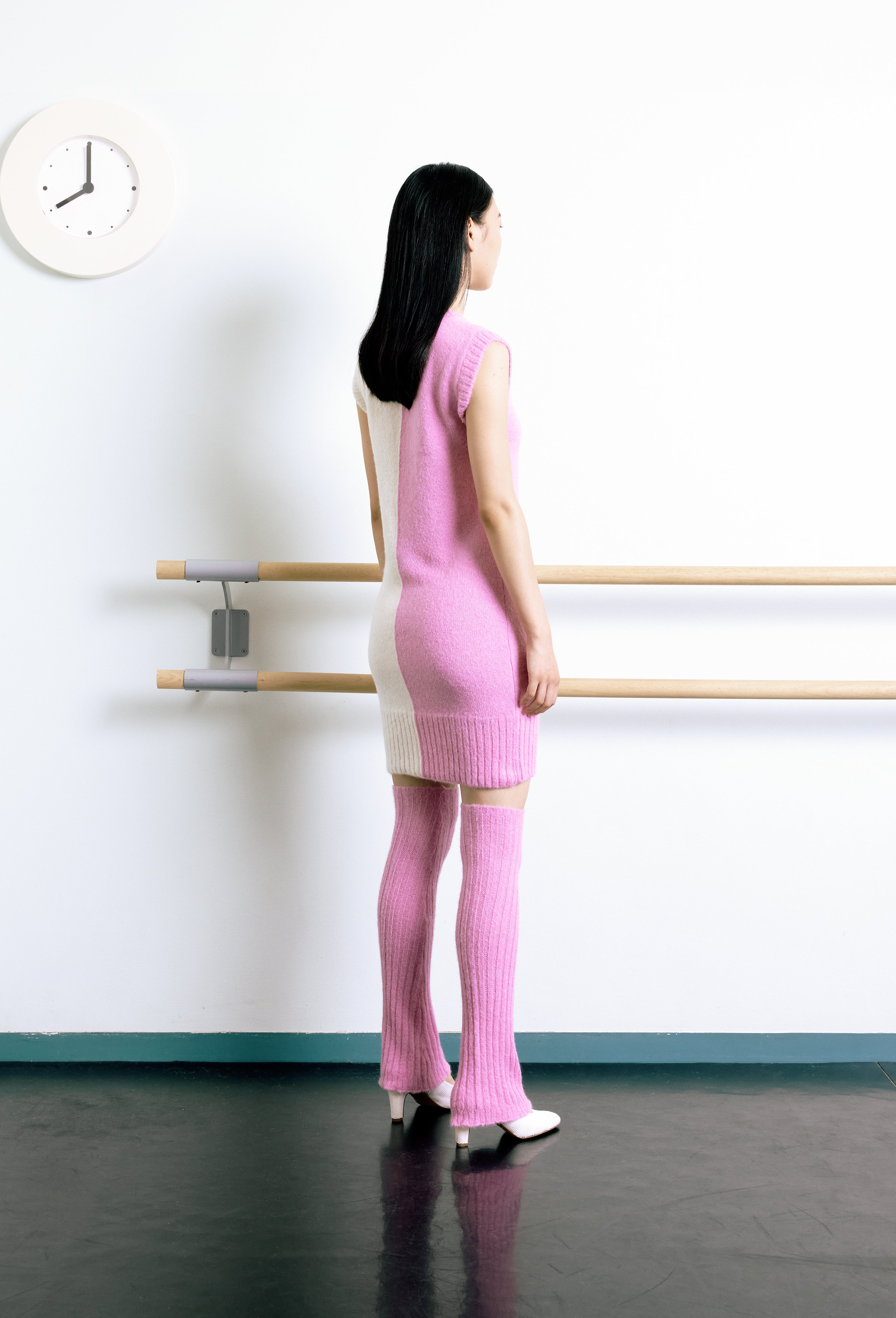 Knit Intarsia Alpaca Dress in Pink and Calla white