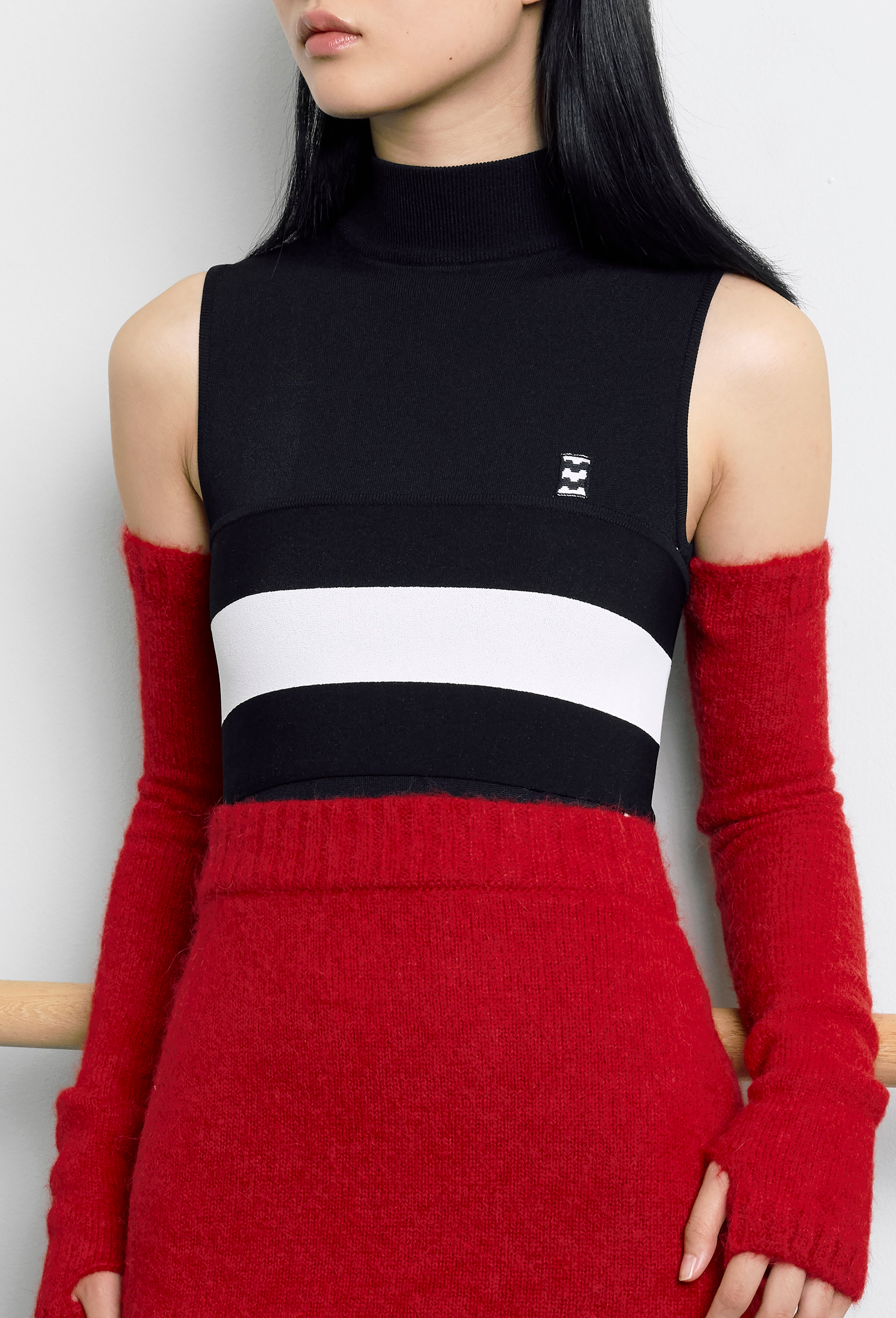 Knit Horizontal Striped Bandeau Top in Black and Calla white