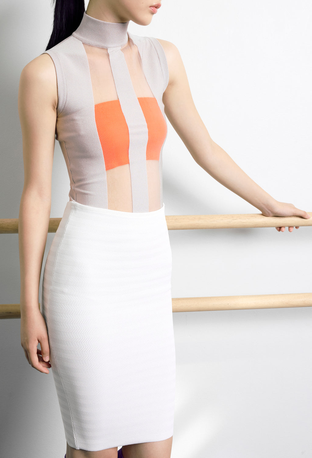 Geometric Rib-Knit Long Tube in Calla white