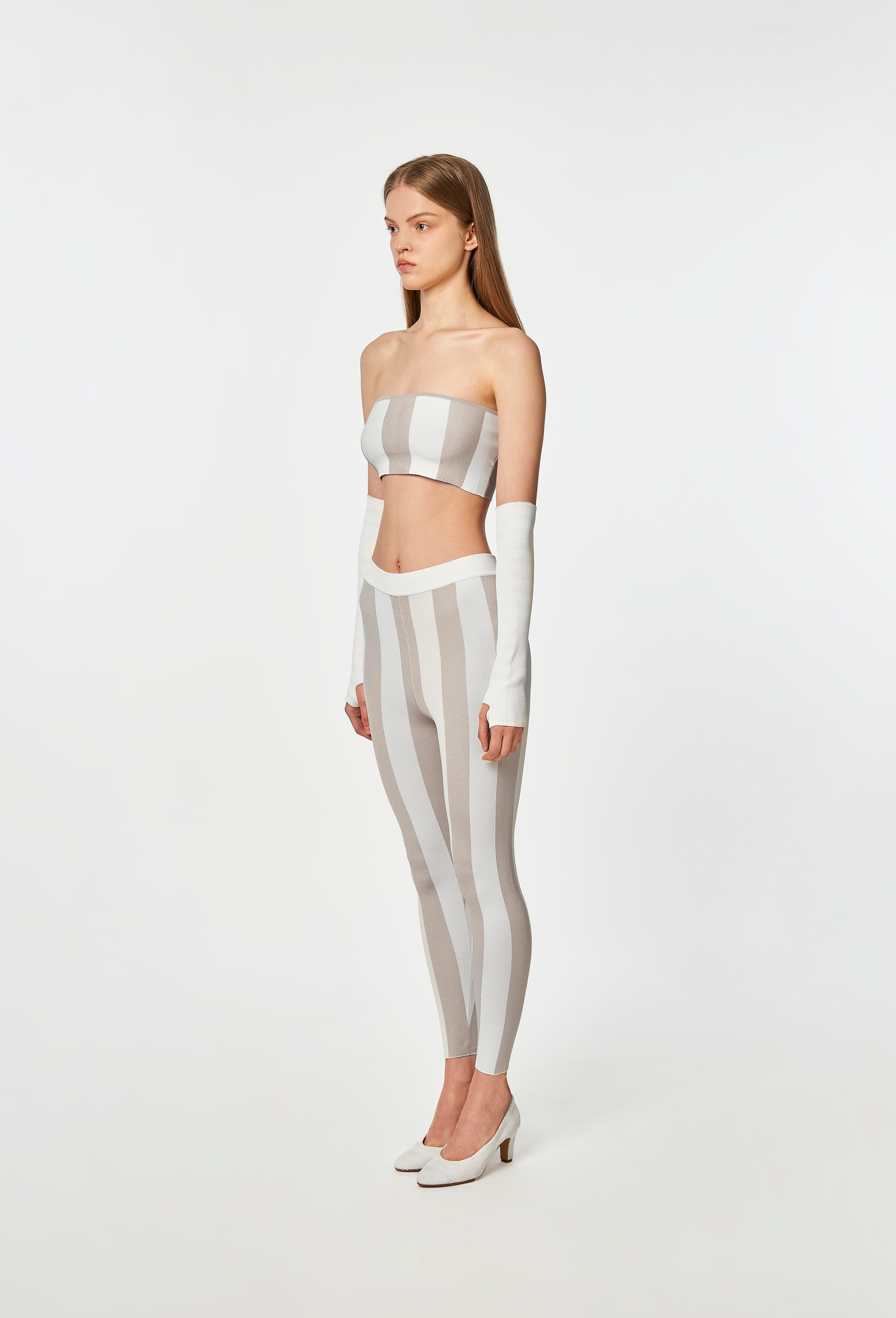 Knit Striped Leggings in Silver and White