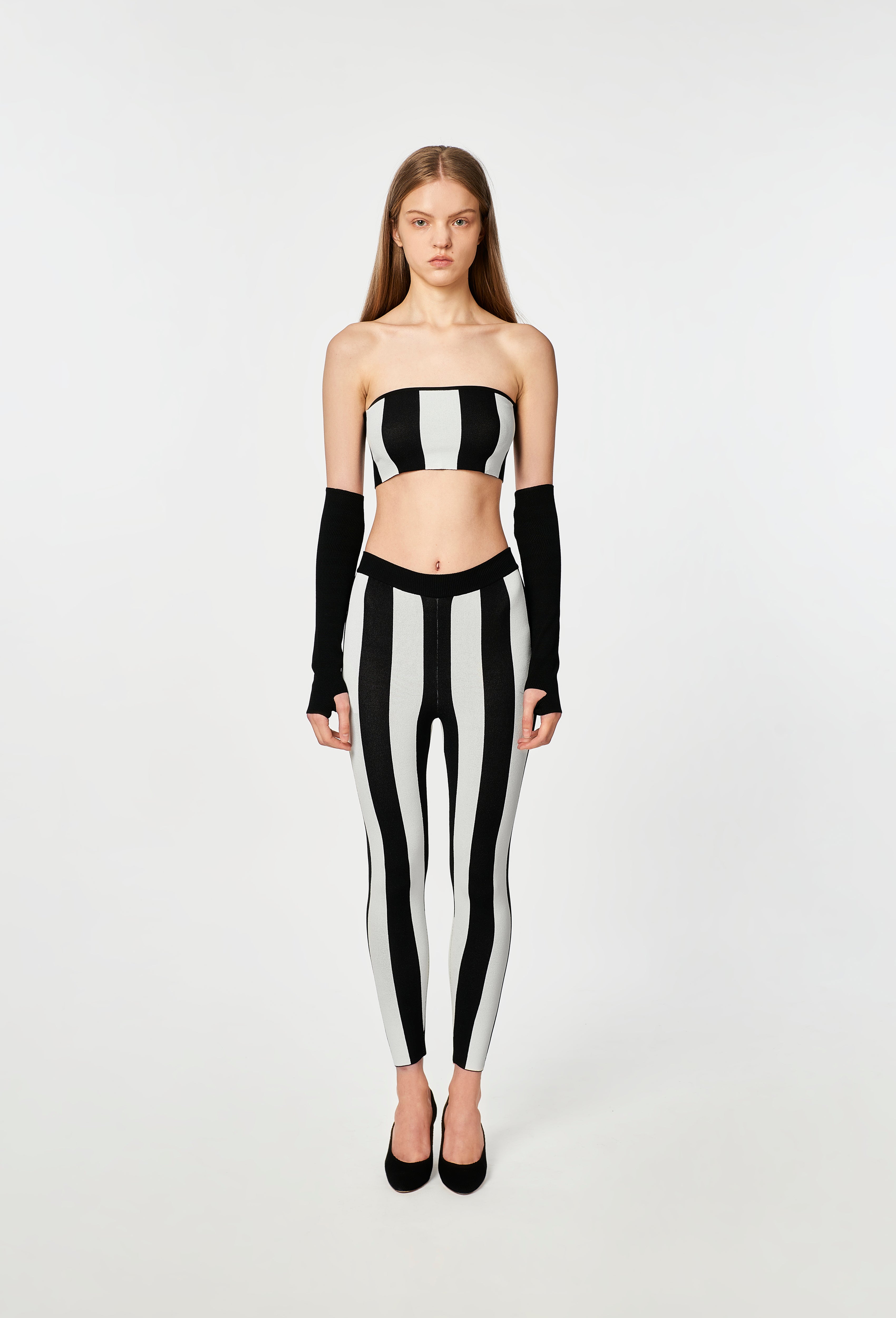 Knit Striped Leggings in Black and White